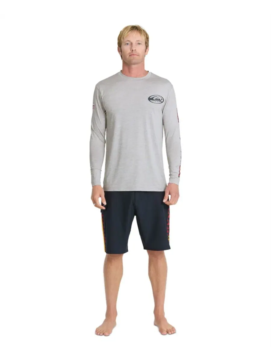 Футболка для серфинга с защитой UPF 50 Quiksilver — изображение 2 из 5, светлый серый