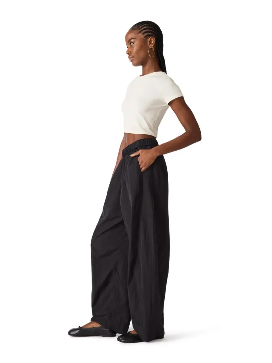 Спортивные брюки с заниженной посадкой Khoda Mid-Rise Barrel Track Pants Steve Madden — изображение 3 из 5, черный