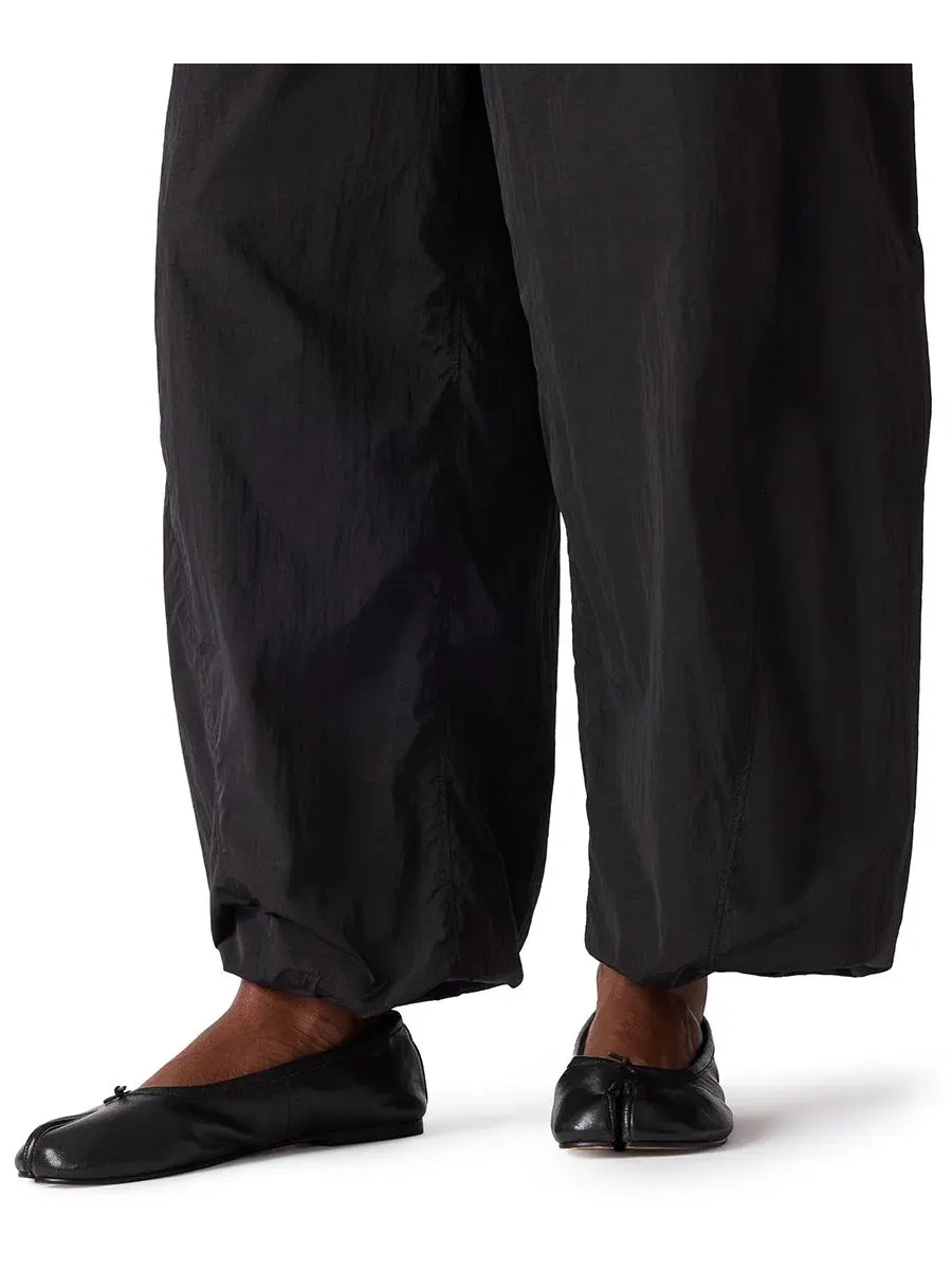 Спортивные брюки с заниженной посадкой Khoda Mid-Rise Barrel Track Pants Steve Madden — изображение 4 из 5, черный