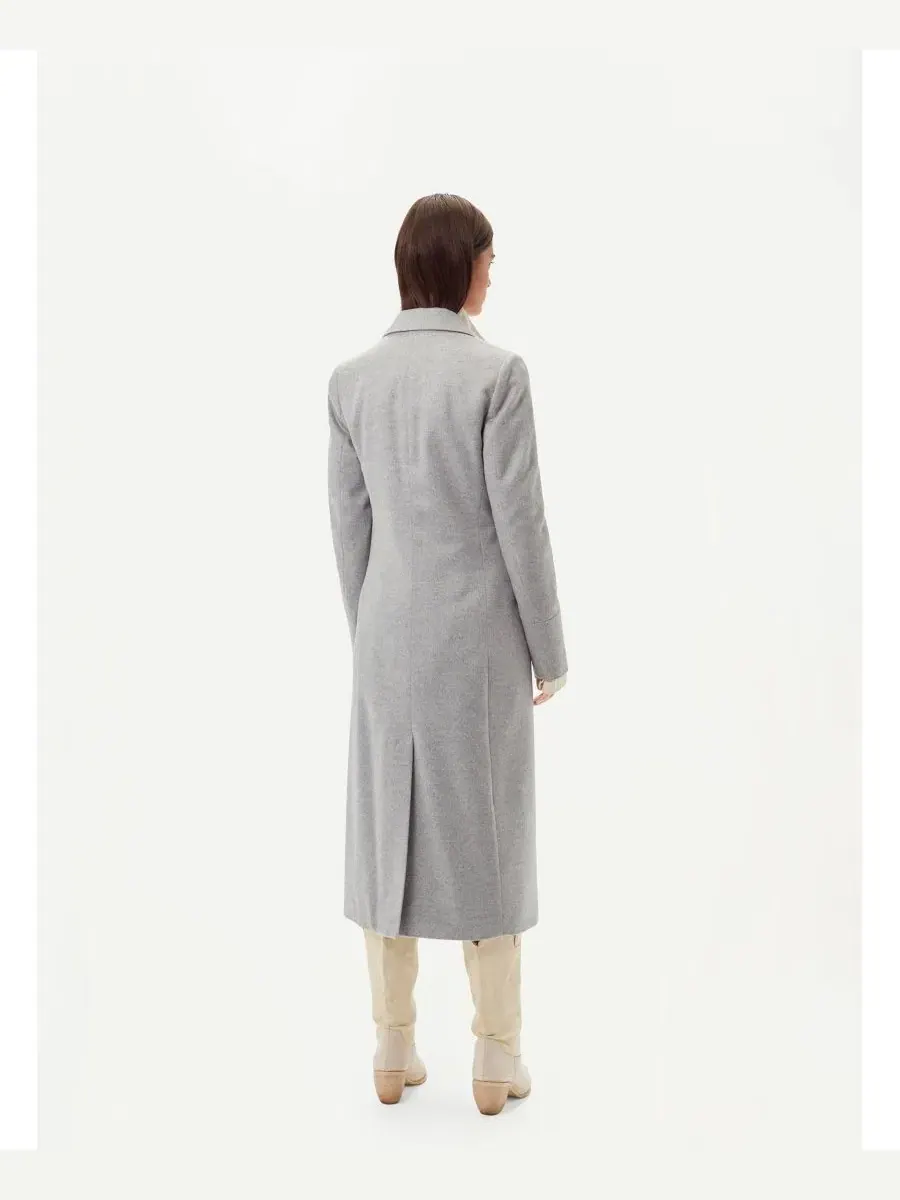 Женское длинное пальто из кашемира с заостренными лацками Gobi Cashmere — изображение 9 из 10, серый
