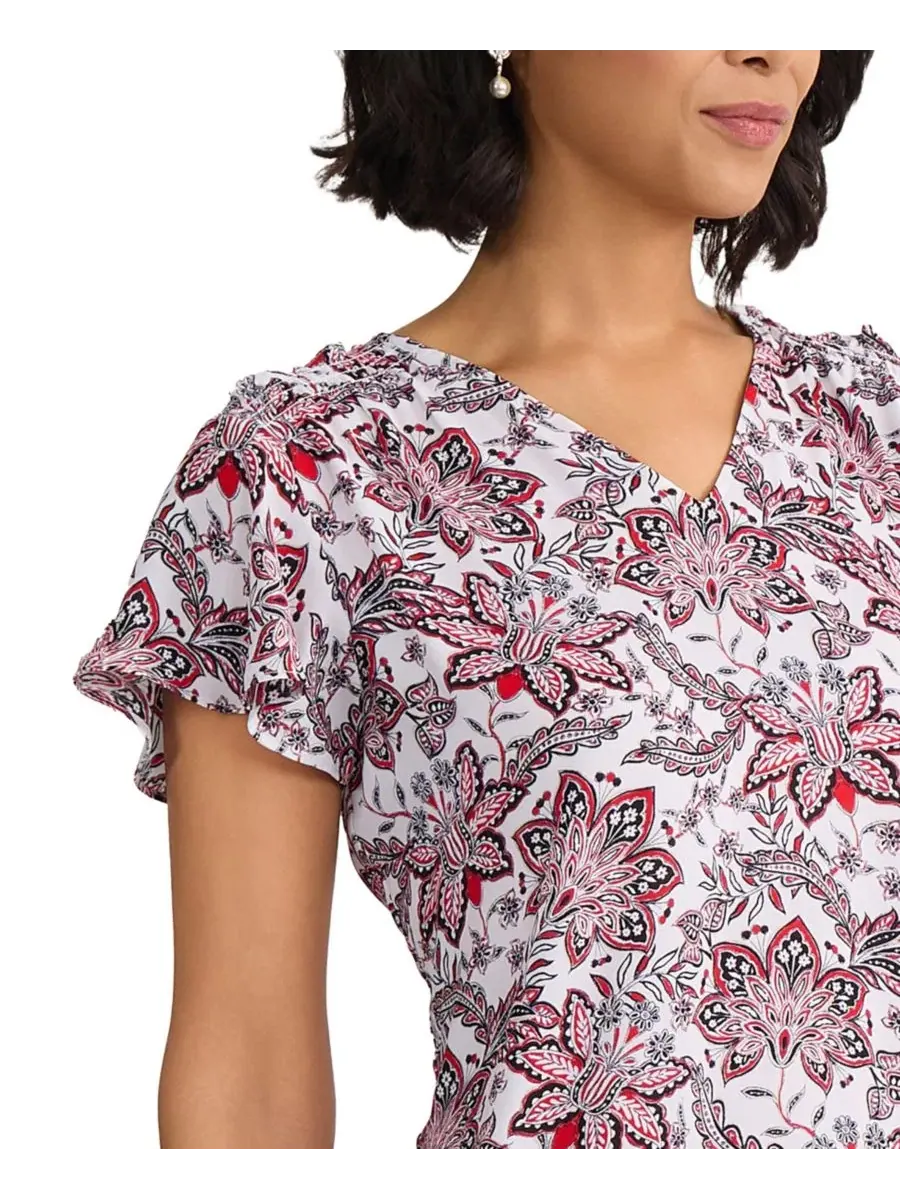 Блуза с V-образным вырезом и короткими рукавами-воланами, модель Petite V-Neck Pull-On Top Jones — изображение 3 из 4