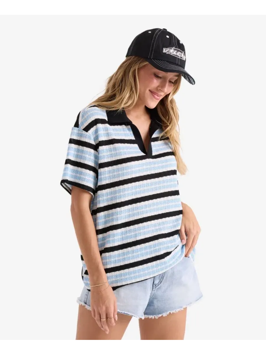 Женская рубашка-поло с коротким рукавом и полосатым принтом Volcom — изображение 4 из 5, синий