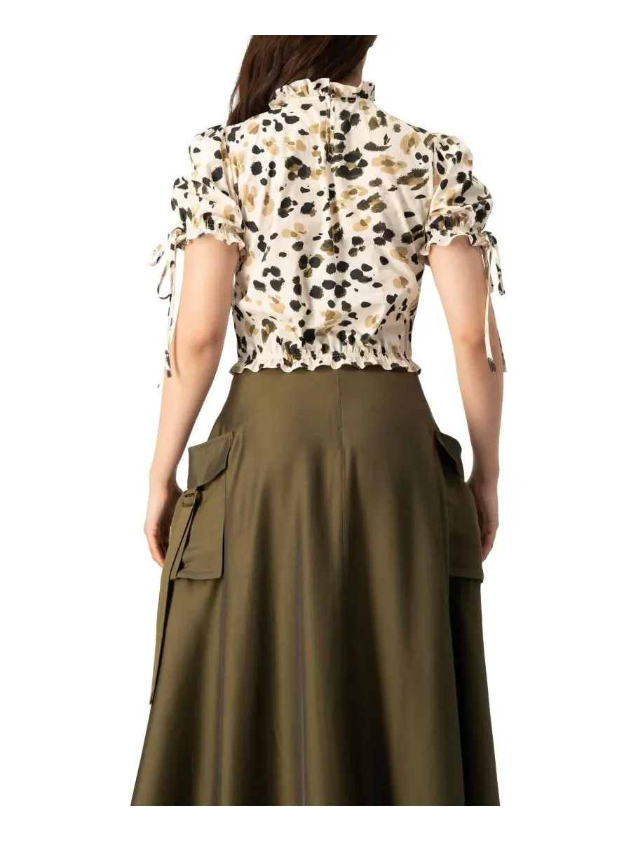 Блуза с рюшами, коротким рукавом-фонарик и принтом Ivonne — изображение 2 из 6, оливковый зеленый
