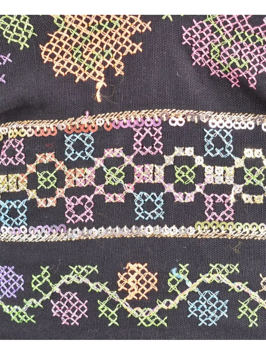 Женский комплект Chaniya Choli с вышивкой пайетками Zoya RAAS — изображение 4 из 4, черный