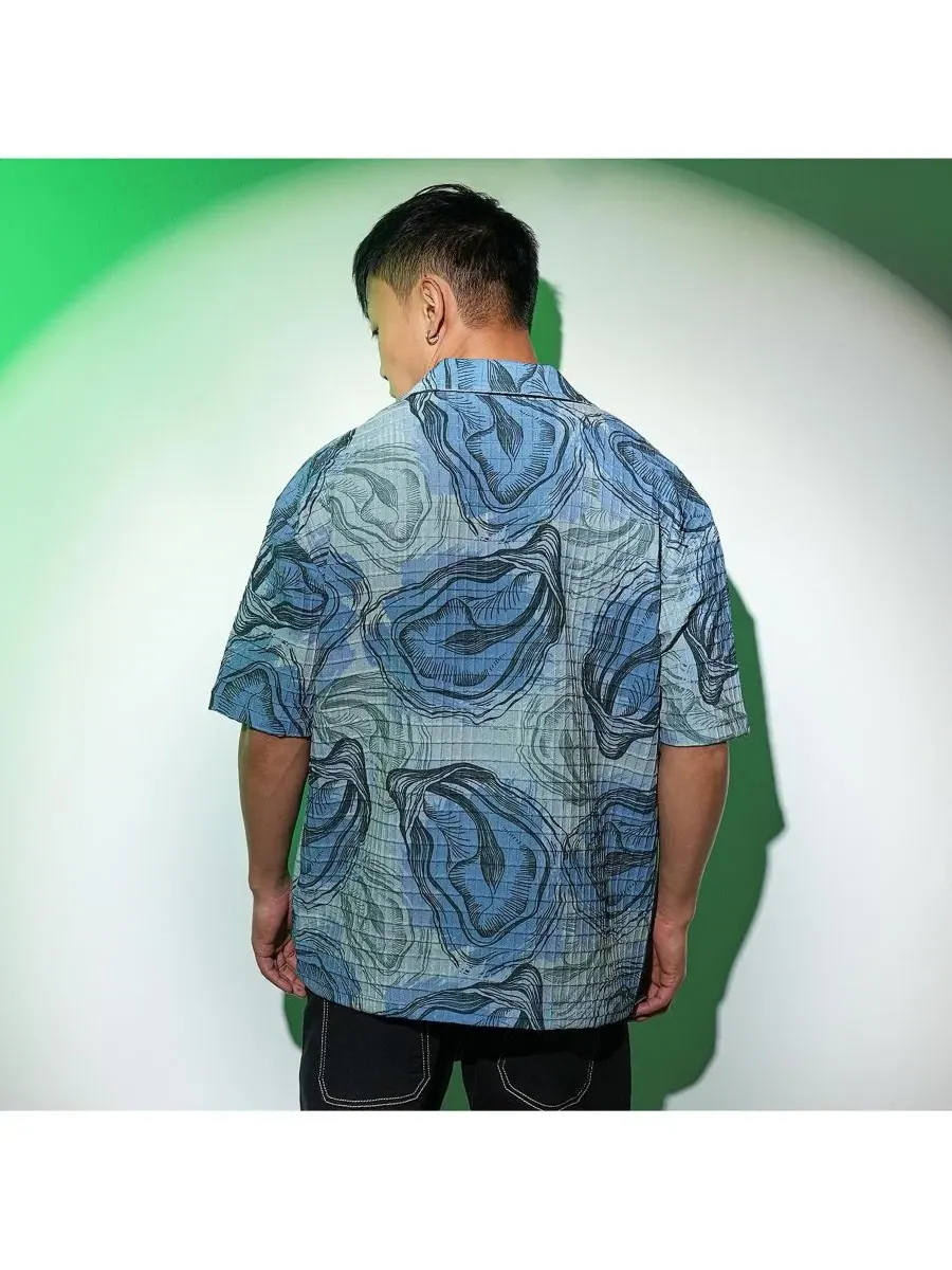 Мужская рубашка оверсайз с коротким рукавом и принтом Oceanic Oversized Shirt Campus Sutra — изображение 2 из 7, синий