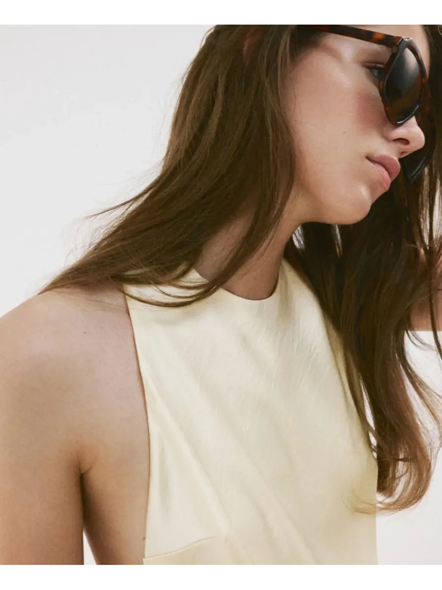Платье из атласа с открытой спиной Back Detail Satin MANGO — изображение 4 из 7, желтый
