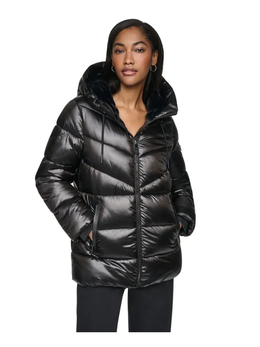 Блестящее стеганое пальто-пуховик с капюшоном Shine DKNY — изображение 4 из 10, черный