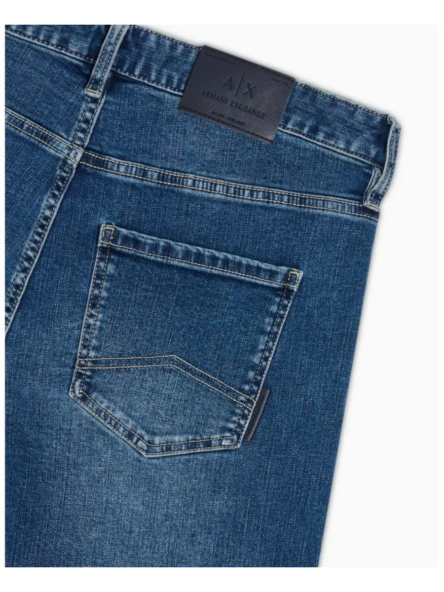Мужские джинсы J13 Comfort Slim из хлопка A|X Armani Exchange — изображение 3 из 6, синий джинсовый синий