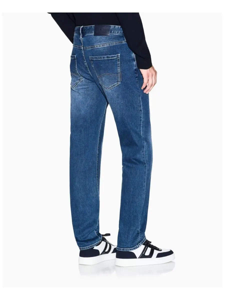 Мужские джинсы J13 Comfort Slim из хлопка A|X Armani Exchange — изображение 4 из 6, синий джинсовый синий