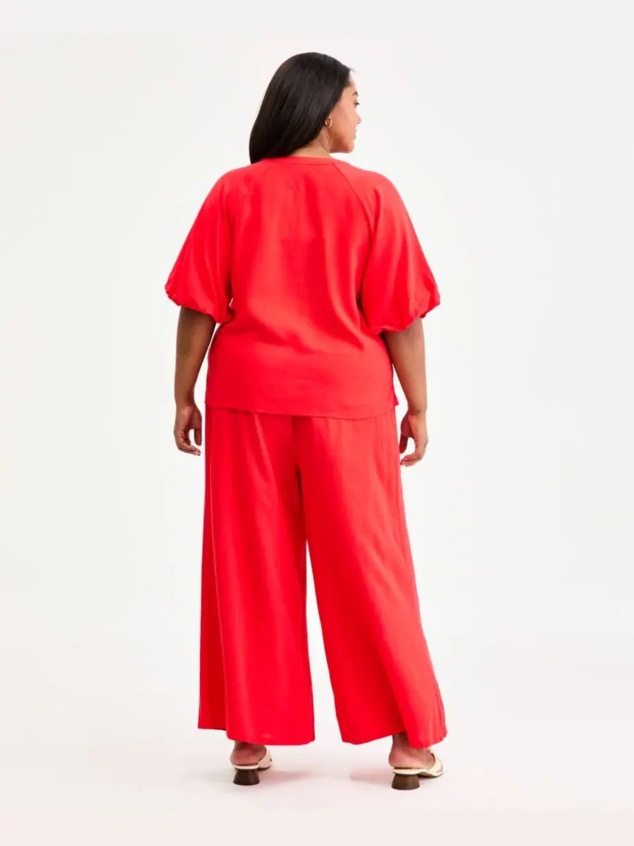 Брюки широкие укороченные Plus Size, модель Cropped Wide-Leg Vince Camuto — изображение 5 из 7, красный