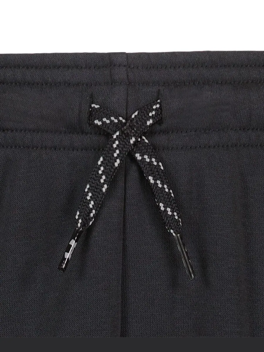 Спортивные брюки с утяжкой и карго-карманом, модель Under Armour — изображение 6 из 8, черный