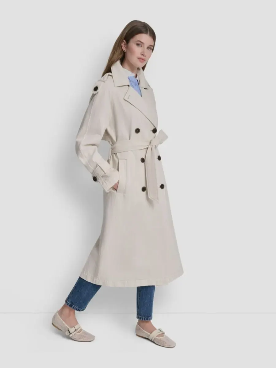 Женский двубортный джинсовый тренч с поясом DKNY — изображение 3 из 8, пергаментный
