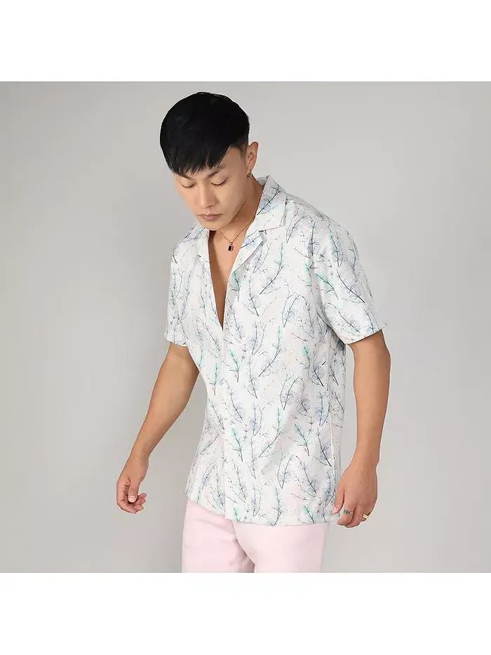 Мужская рубашка Ivory White & Icy Blue Flora Tint Campus Sutra — изображение 2 из 7, белый