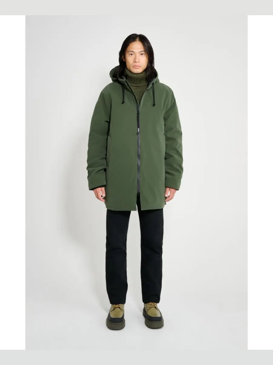 Мужское матовое зимнее пальто Stockholm Stutterheim — изображение 6 из 8, зеленый