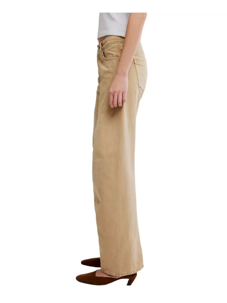 Джинсы с заниженной посадкой и швом-скруткой Fable Twisted Seam Jeans Free People — изображение 4 из 9, овсяный