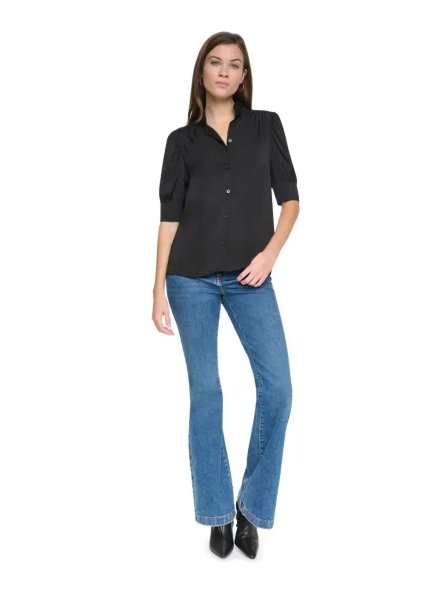 Блузка с воротником-стойкой и рукавами-фонариками Petite Puff-Sleeve Button-Front Shirt DKNY Jeans — изображение 7 из 8