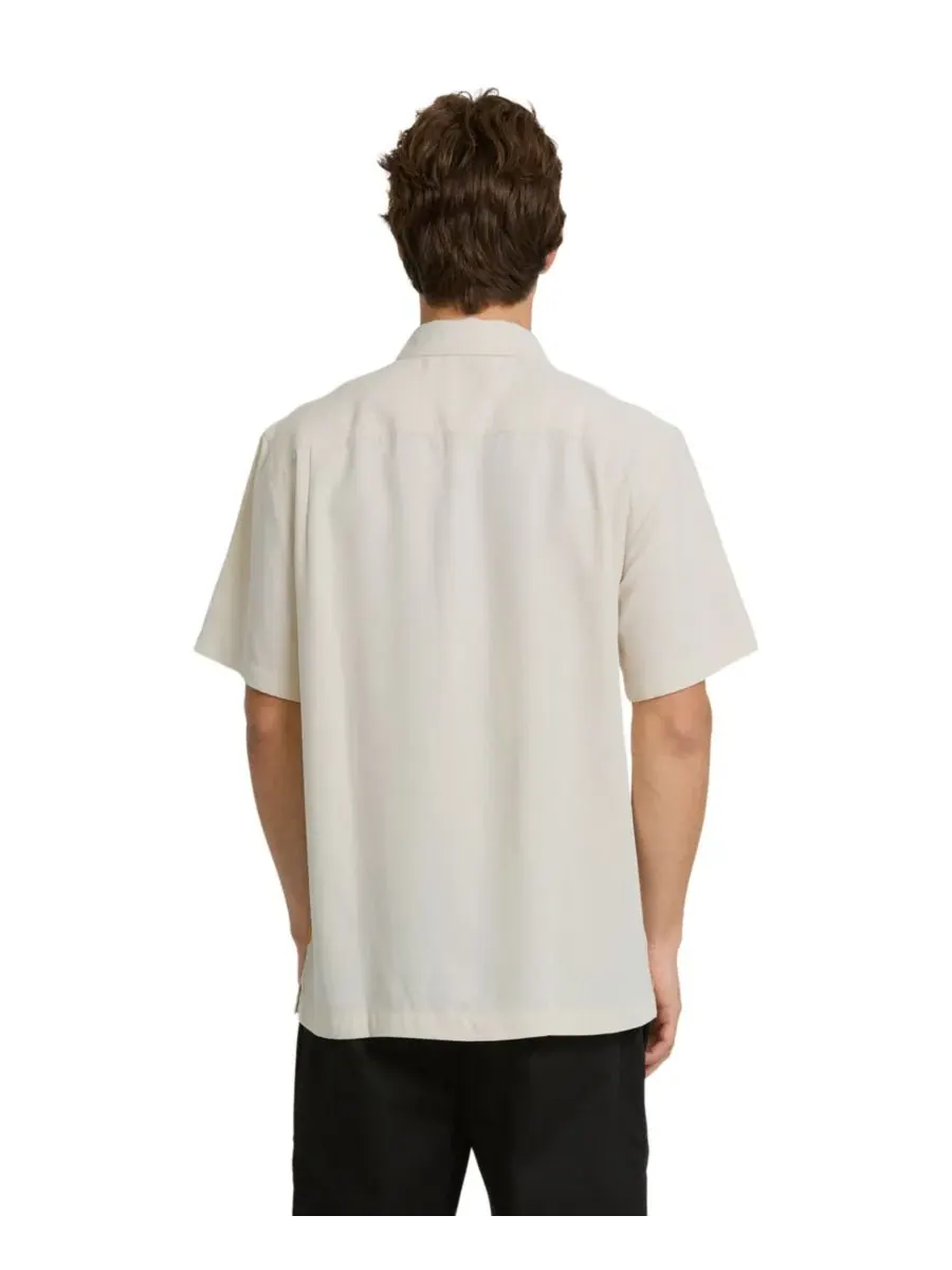 Рубашка с коротким рукавом Waterman Offshore Short-Sleeve Quiksilver Waterman — изображение 3 из 3, лунный свет