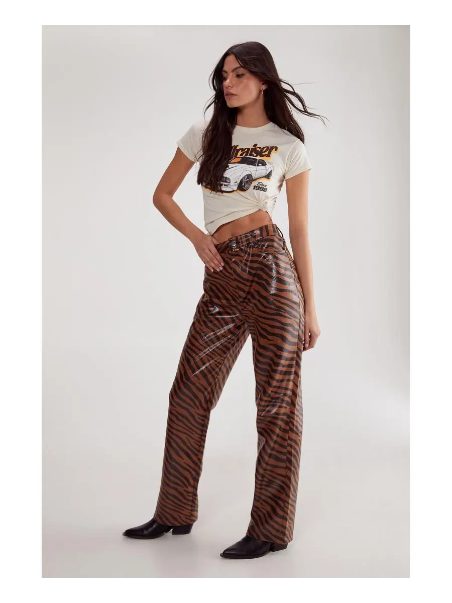Женские прямые брюки с зебровым принтом Nasty Gal — изображение 2 из 7, серый