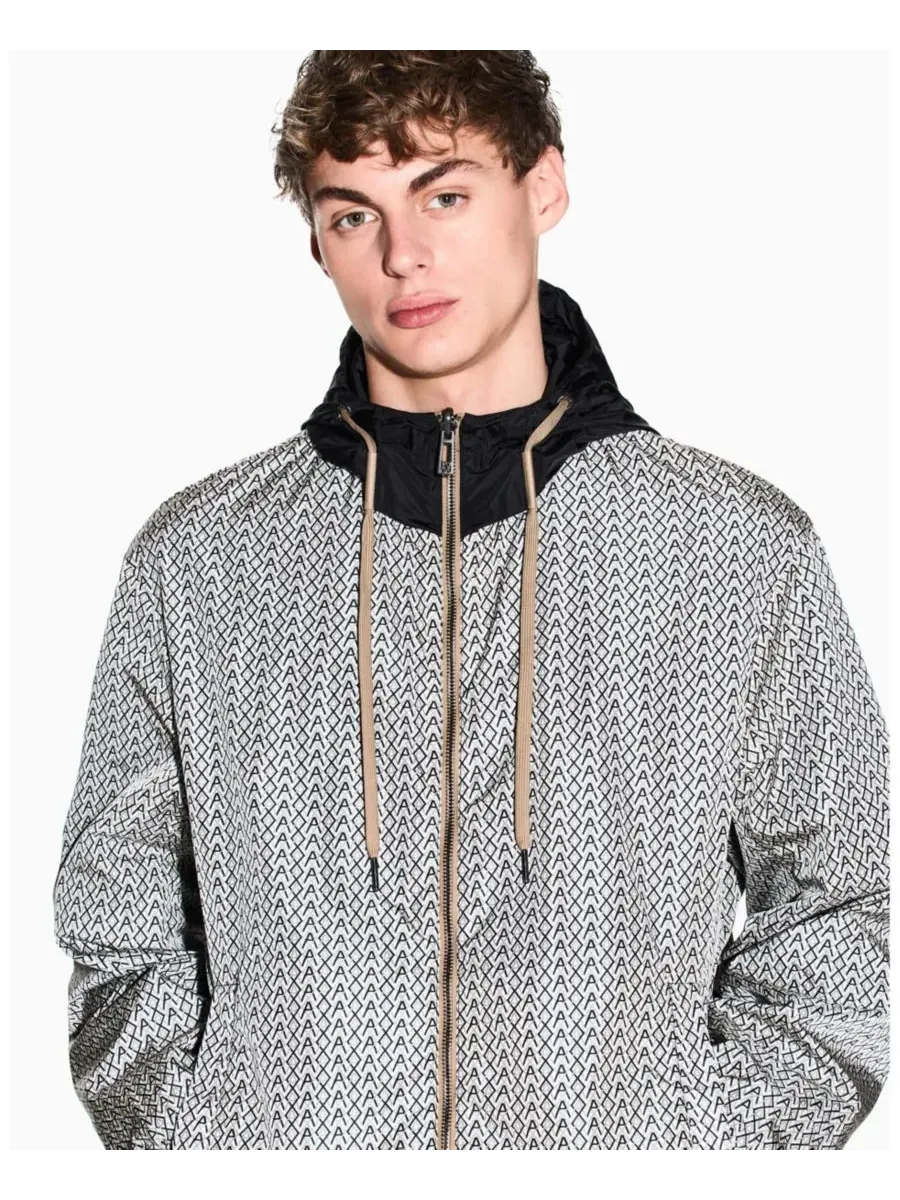 Мужская ветровка с принтом в виде логотипа по всей поверхности A|X Armani Exchange — изображение 2 из 5, кремовый