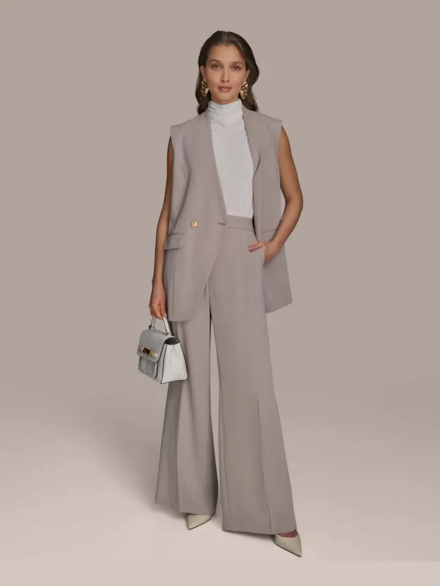Жилет без рукавов с V-образным вырезом Donna Karan New York — изображение 8 из 9, кремовый