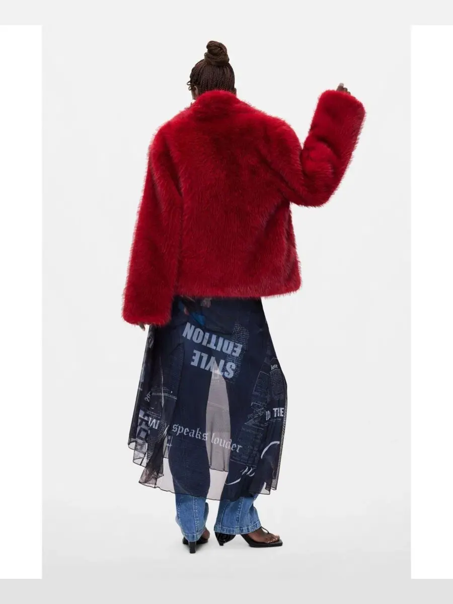 Короткое пальто из искусственного меха Desigual — изображение 4 из 4, светлый/красный