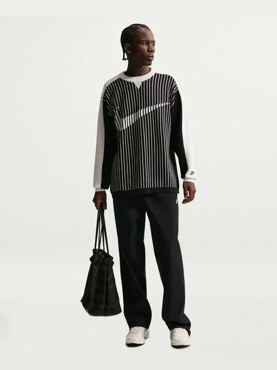 Свитшот Nike Sportswear Club с джаккардовым логотипом — изображение 1 из 5, черный