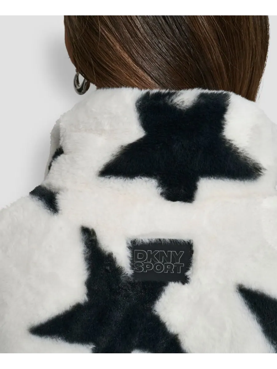 Женский жилет из искусственного меха с принтом в виде звезд DKNY — изображение 5 из 6, белый