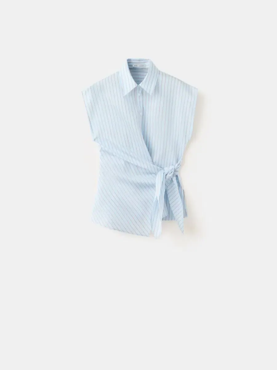 Блуза-безрукавка с бантом и принтом в полоску Lyocell Striped Shirt MANGO — изображение 2 из 7, светлый синий