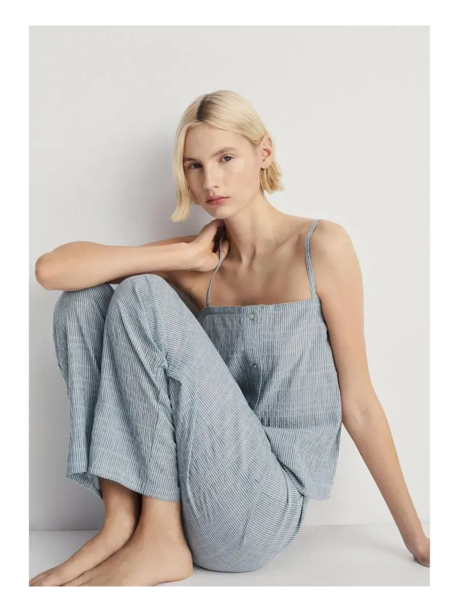 Пижамные шорты с полосатым тканым вельветом, модель Cotton Striped Woven Seersucker Pajama Pants — изображение 4 из 7