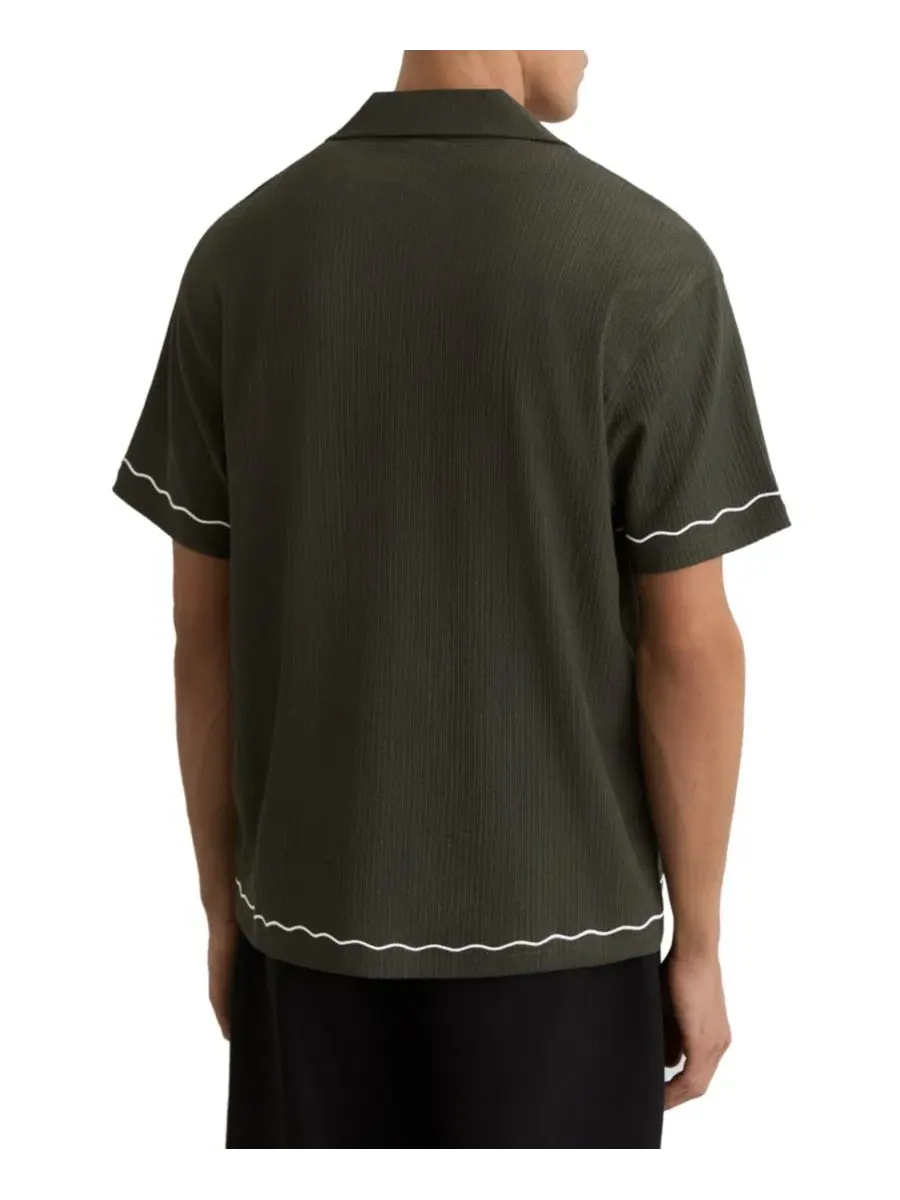 Рубашка с кубинским воротником Solano Textured Printed Placement REISS — изображение 2 из 5, темный зеленый