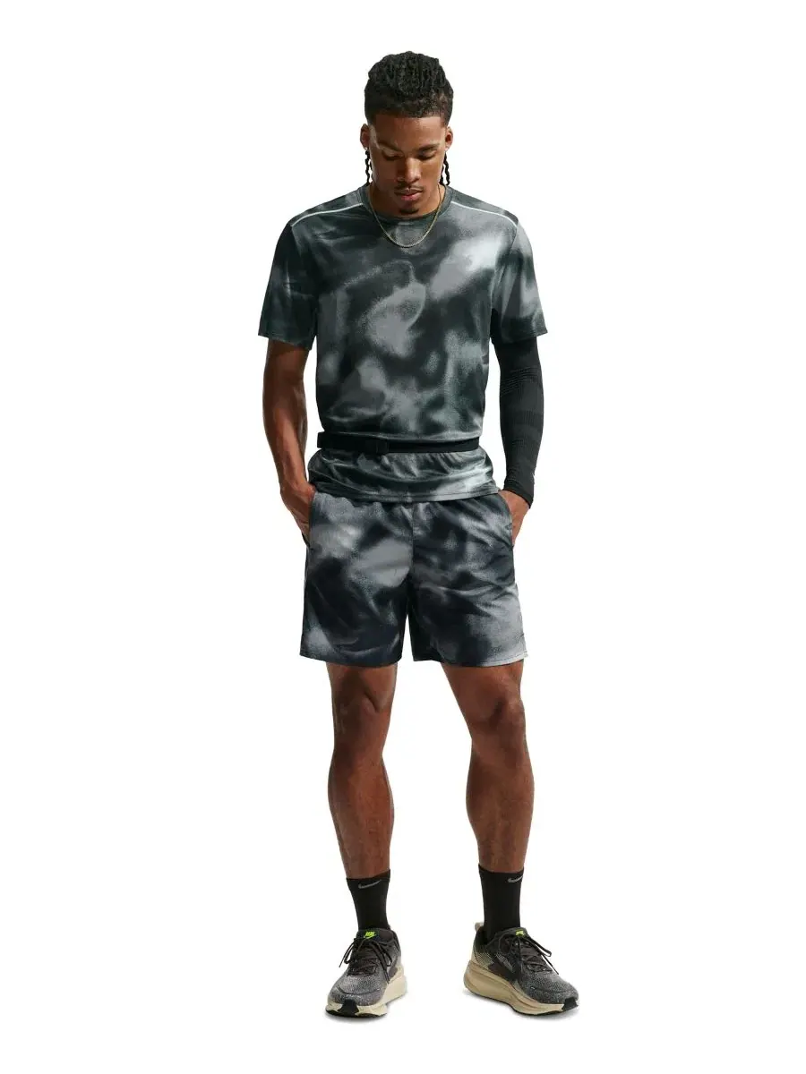 Беговые шорты с встроенными трусами Miler Nike — изображение 2 из 6, черный/серебристый