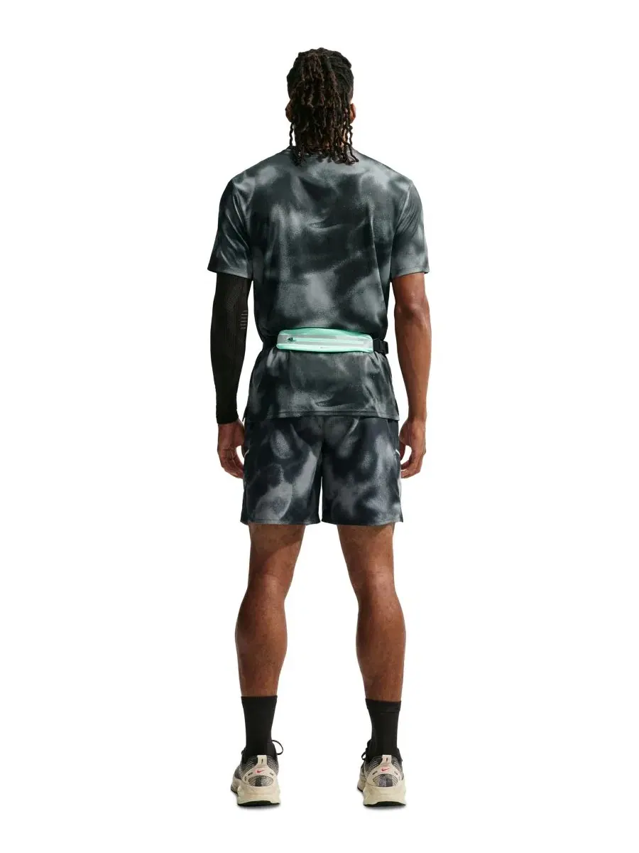 Беговые шорты с встроенными трусами Miler Nike — изображение 5 из 6, черный/серебристый