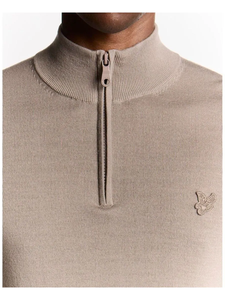Мужской свитер Eagle Merino с застежкой-молнией до четверти длины Lyle & Scott — изображение 5 из 6, серый