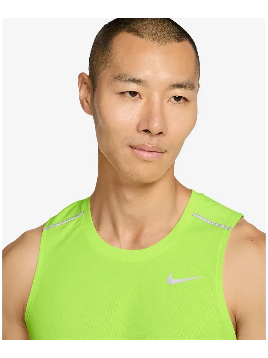 Беговая майка Miler Dri-FIT Nike — изображение 2 из 3, серебристый