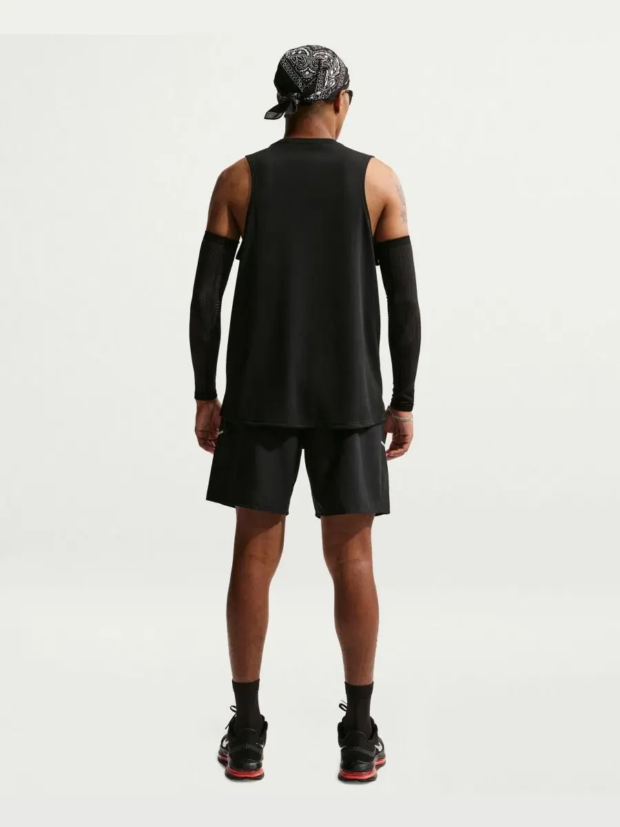 Беговая майка Miler Dri-FIT Nike — изображение 5 из 5, черный/серебристый