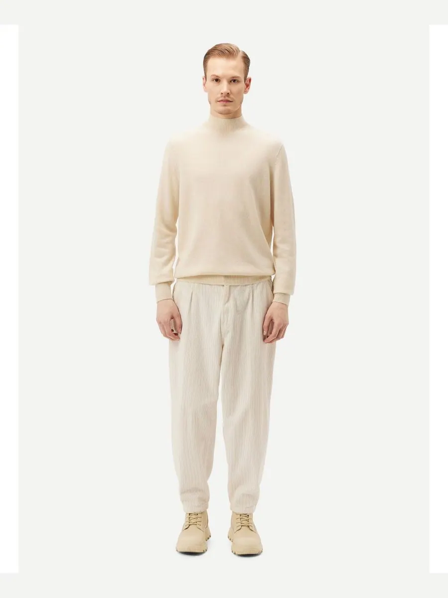 Мужской свитер с высоким воротником Gobi Cashmere