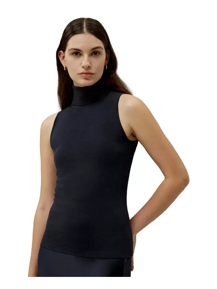 Женская минималистичная водолазка без рукавов LILYSILK