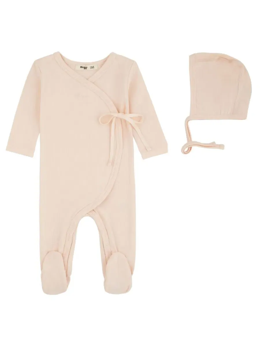 Детский боди-комбинезон с вышивкой Lil Love Embroidered Wrap Footie And Bonnet NoggiWear — розовый