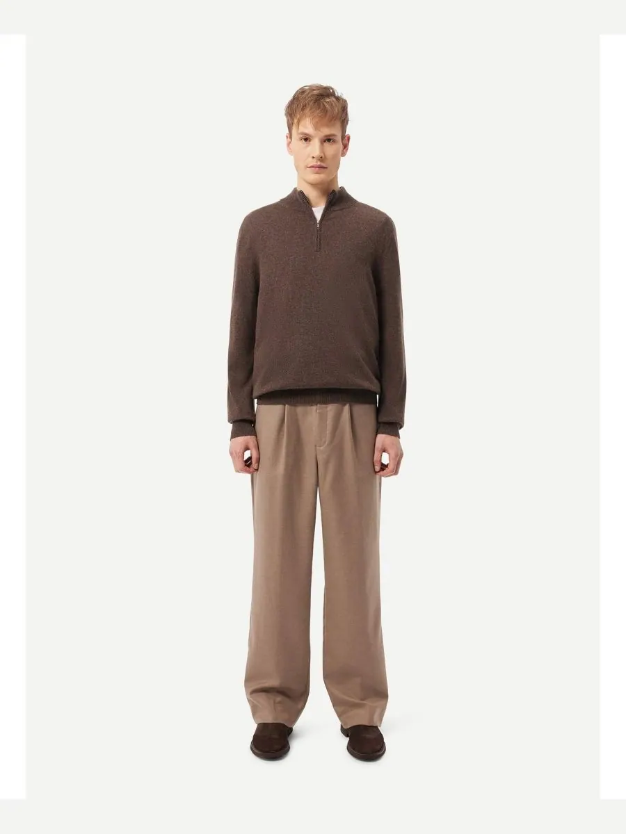 Мужской кашемировый свитер с застежкой-молнией до середины груди Gobi Cashmere — изображение 2 из 7, коричневый-черный