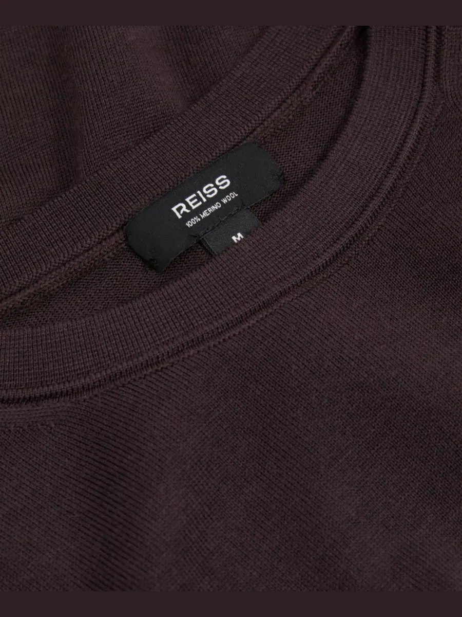 Мужской свитер с круглым вырезом из мериносовой шерсти REISS — изображение 5 из 5, бордо
