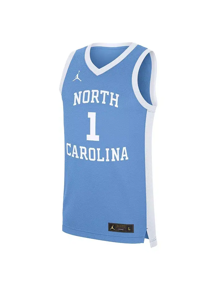 Мужская реплика альтернативной футболки North Carolina Tar Heels в цвете Carolina Blue Jordan — изображение 2 из 3