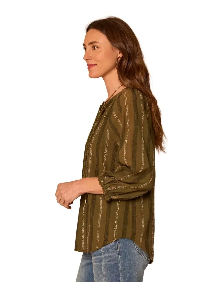 Блузка с разрезом и рукавами 3/4, модель Petite 3/4 Blouson-Sleeve Split-Neck Blouse Democracy — изображение 2 из 3