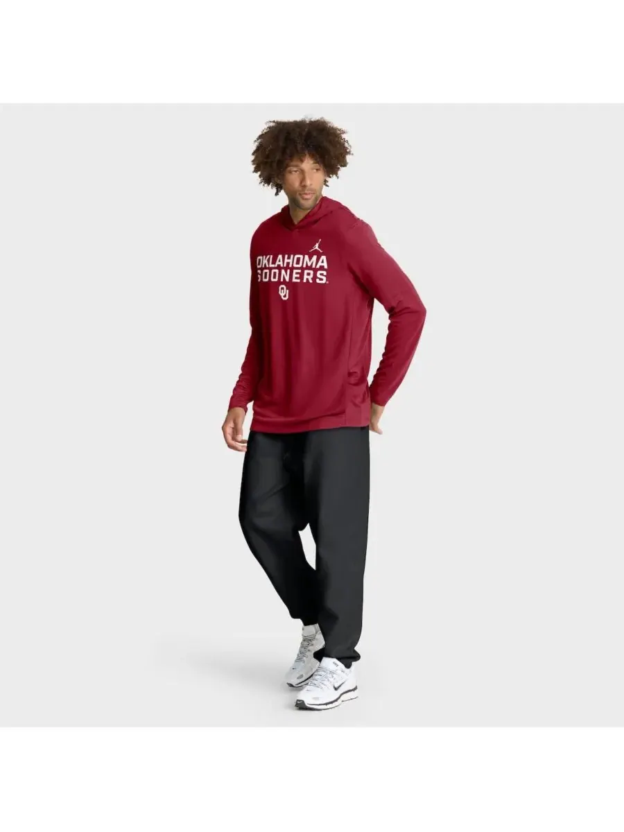 Jordan Мужская толстовка с длинными рукавами Crimson Oklahoma Sooners 2025 Sideline Performance — изображение 3 из 5, красный