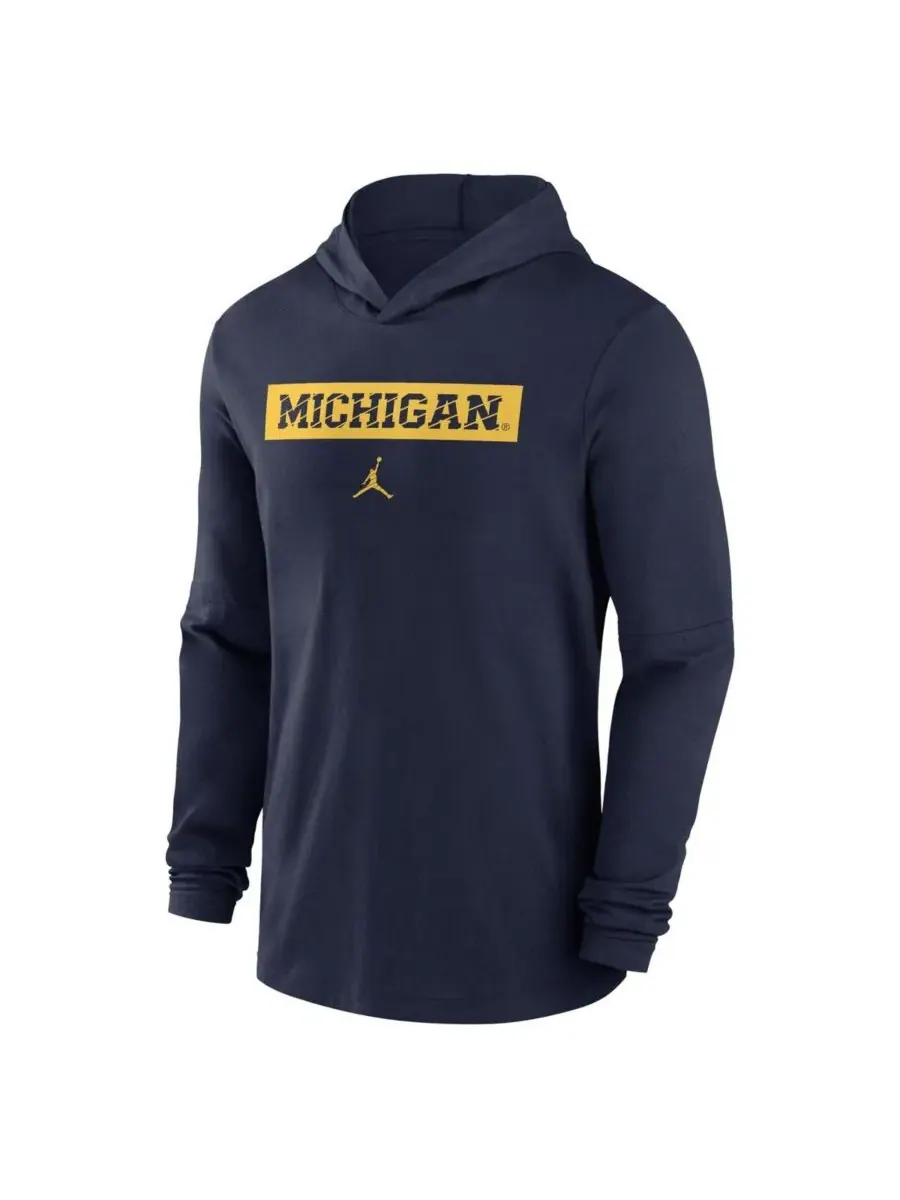 Jordan Мужская темно-синяя толстовка с длинным рукавом Michigan Wolverines Sideline Hoodie — изображение 3 из 3, темно-синий