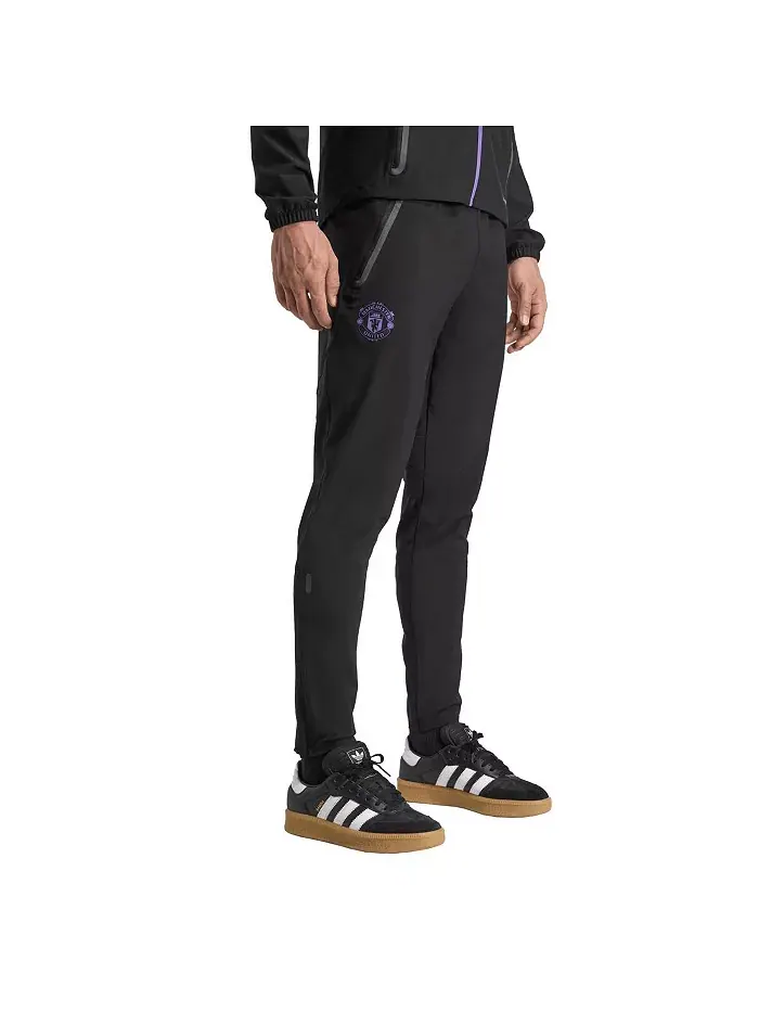 Мужские черные брюки для путешествий Manchester United 2025/26 Tiro Vis Tech AEROREADY adidas