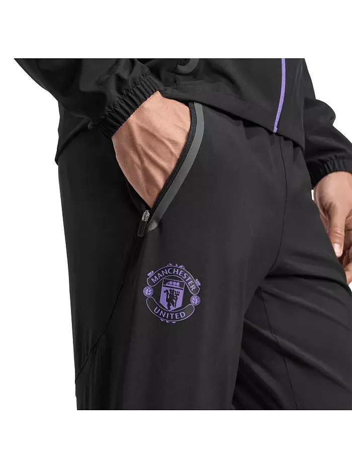 Мужские черные брюки для путешествий Manchester United 2025/26 Tiro Vis Tech AEROREADY adidas — изображение 3 из 3