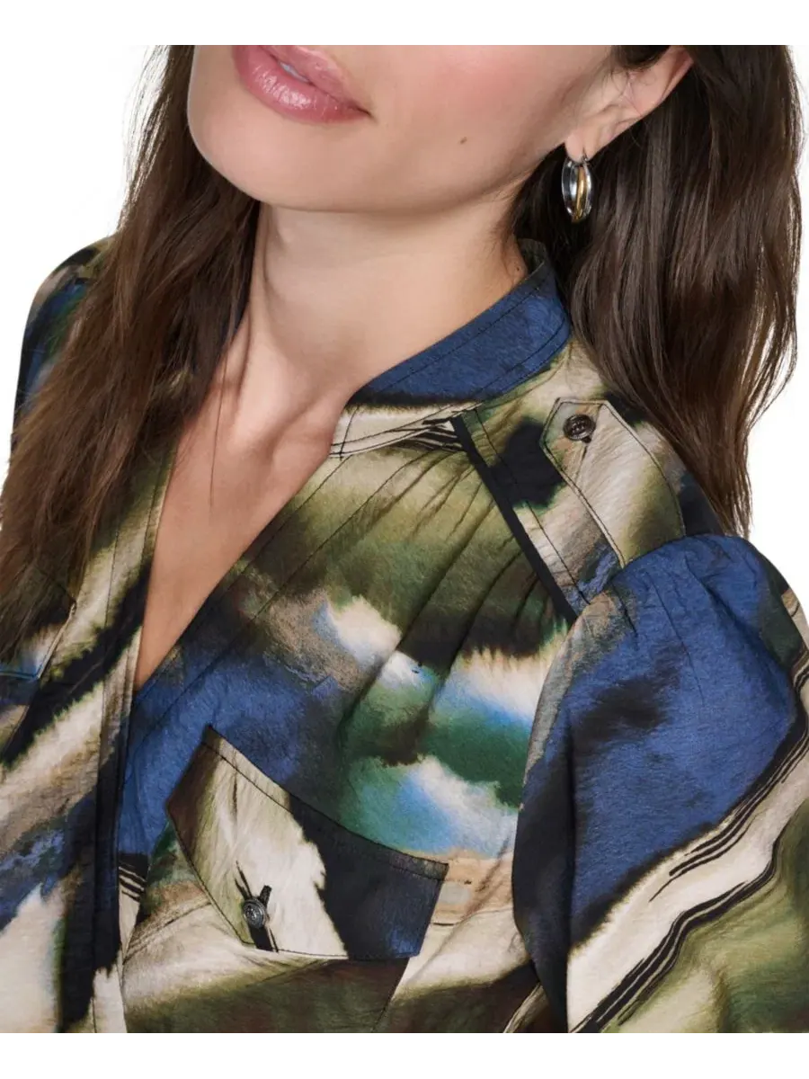 Блуза с V-образным вырезом и длинным рукавом, модель Printed Surplice DKNY, Brushed Riverside — изображение 8 из 9