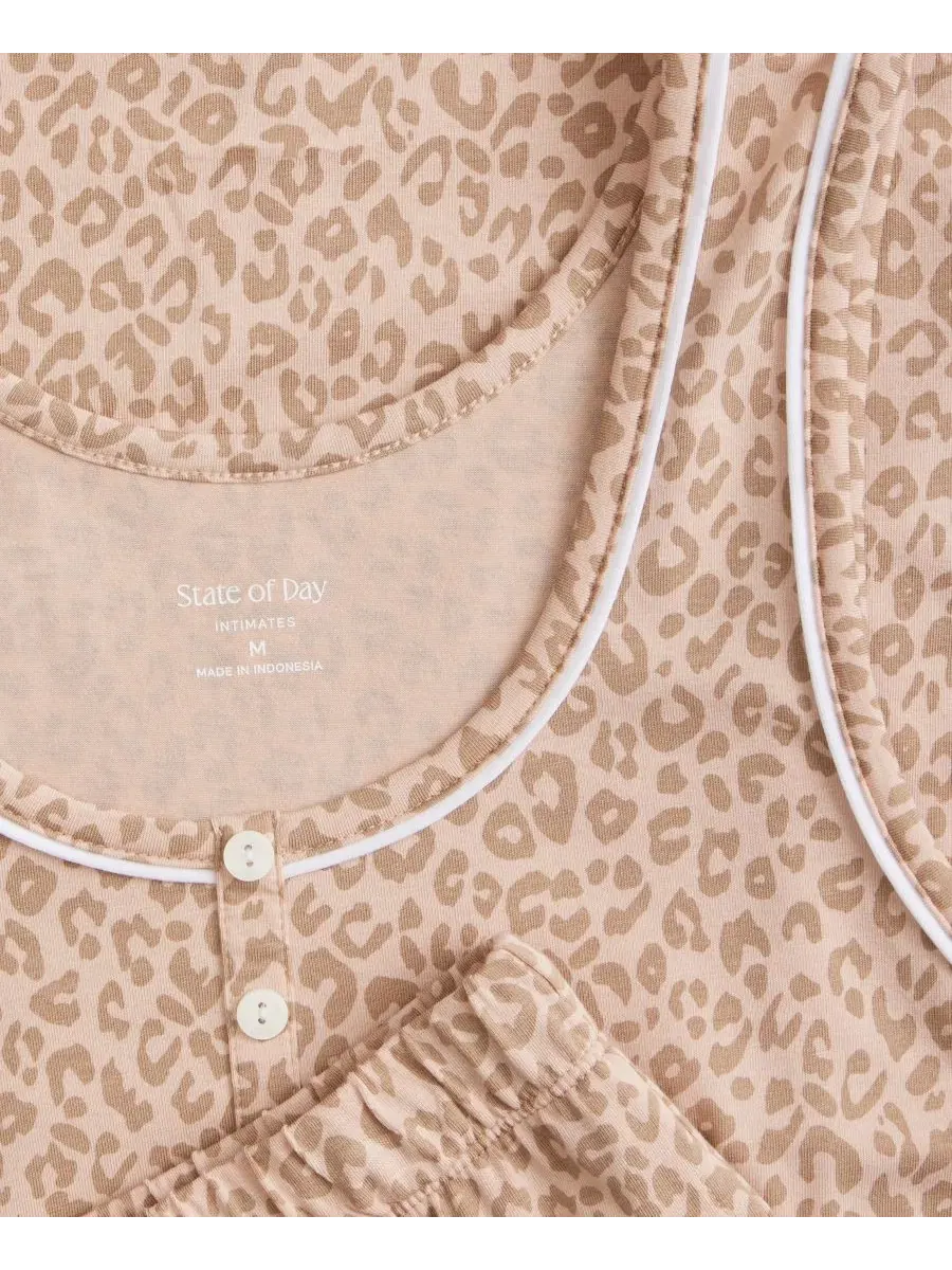 Женский пижамный комплект с топом-тенниска и шортами State of Day, Soft Leopard — изображение 4 из 4