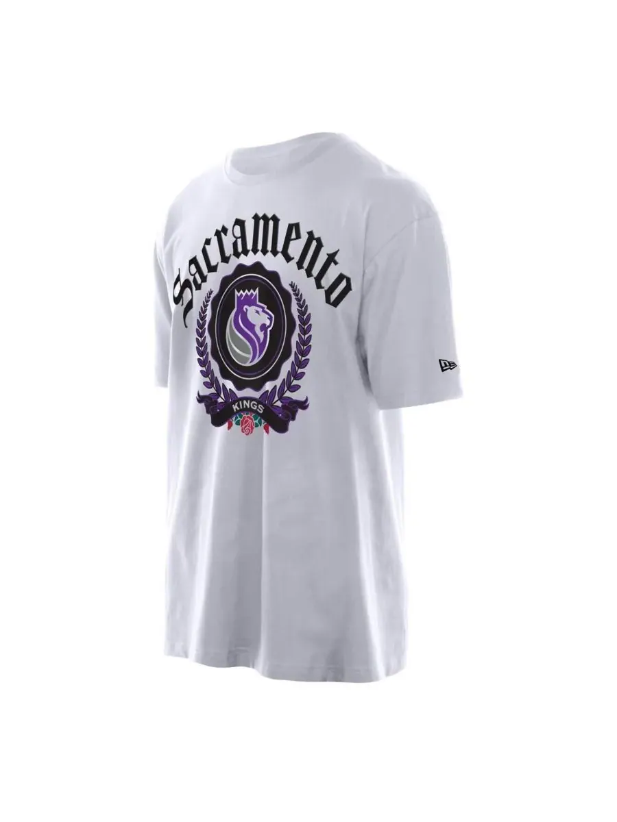 New Era Мужская белая футболка оверсайз с символикой команды Sacramento Kings в стиле ретро — изображение 3 из 3, белый