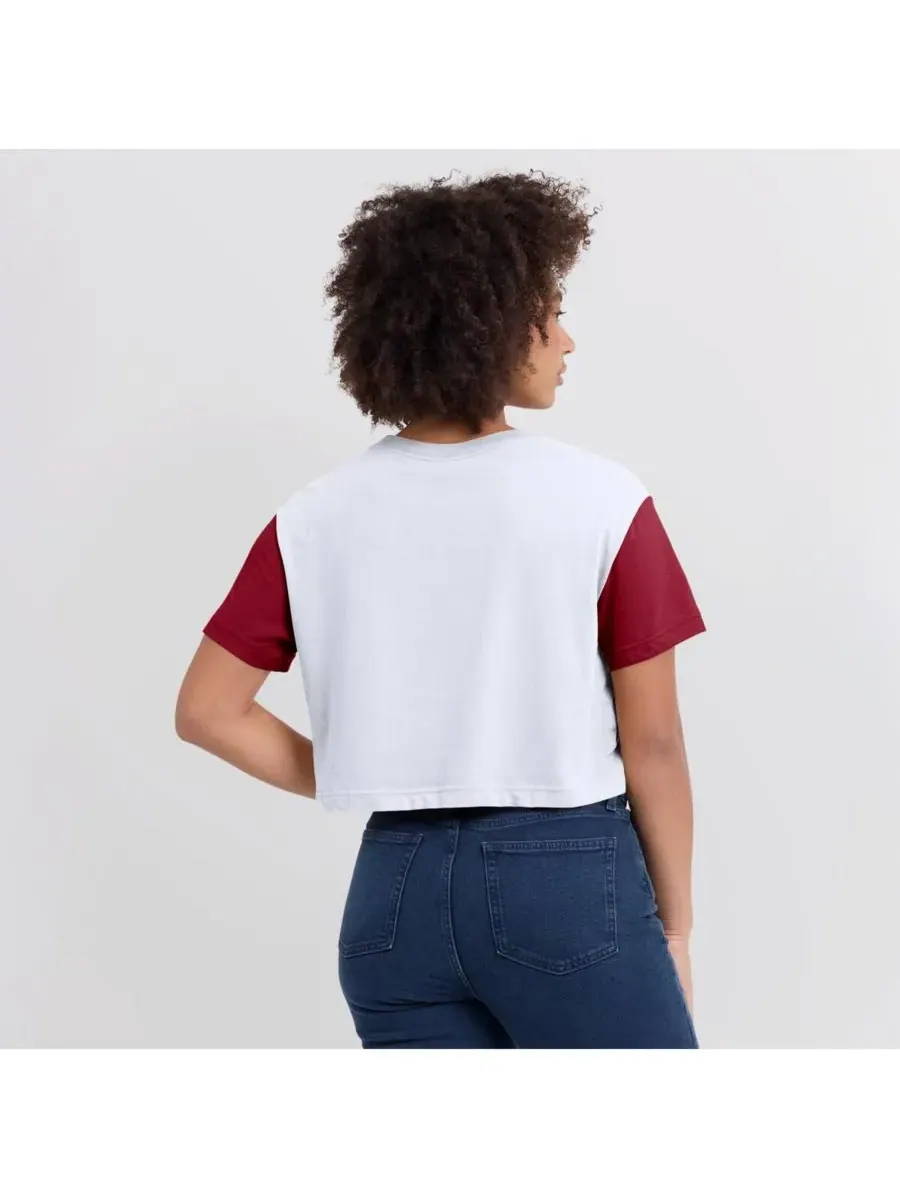 Jordan Женская укороченная футболка Dri-FIT белого/красного цвета с цветными блоками и надписью — изображение 4 из 4, белый